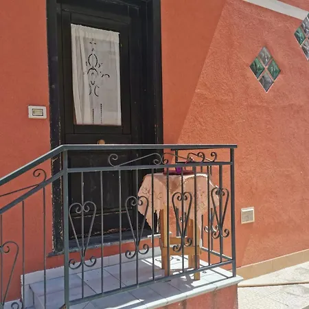 Casa Graziosa Con Wifi E Aria Condizionata A 500 M Dalla Дом отдыха
